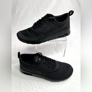 15: Womens Nike Air Max Thea (Black) Size: 6